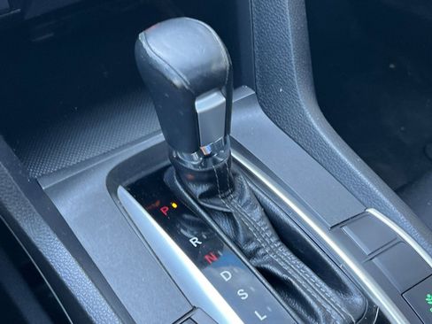 Used 2018 Honda Civic EX-T image 31