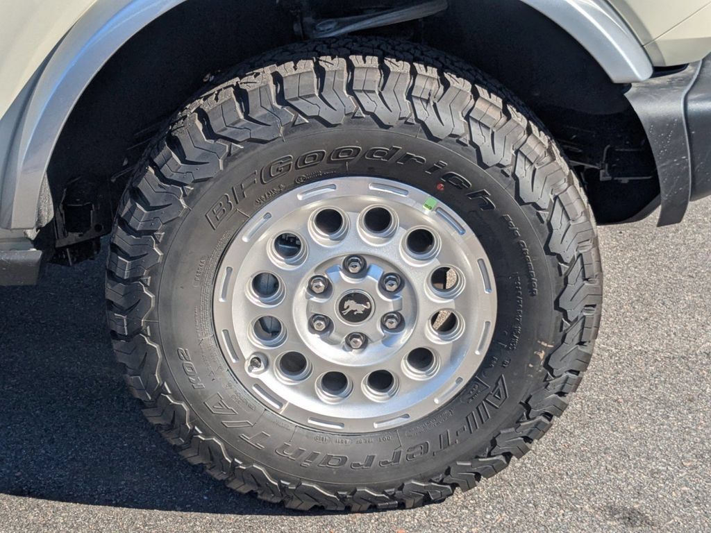 New 2025 Ford Bronco Badlands AWD/4WD image 11