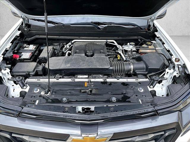 Used 2023 Chevrolet Colorado LT w/ LT Convenience Package RWD image 11