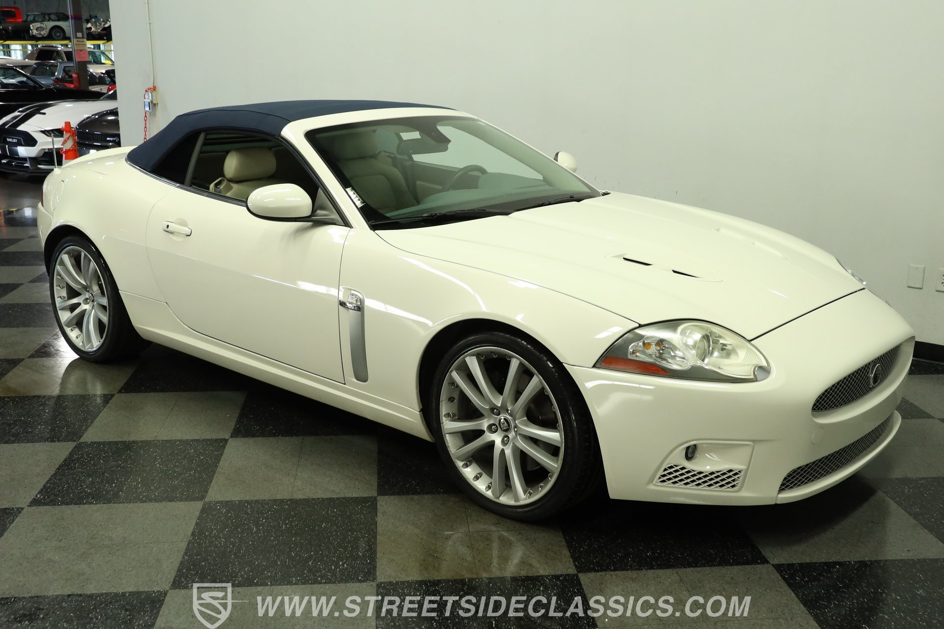 Used 2007 Jaguar XKR R RWD image 14