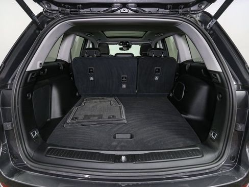 Used 2022 Jeep Grand Cherokee Limited 4xe image 11