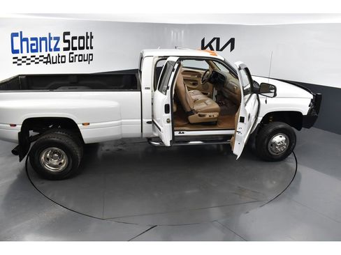 Used 2001 Dodge Ram 3500 Truck 4x4 Quad Cab image 32