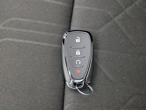 Used 2022 Chevrolet Trax LT w/ Driver Confidence Package AWD/4WD image 32