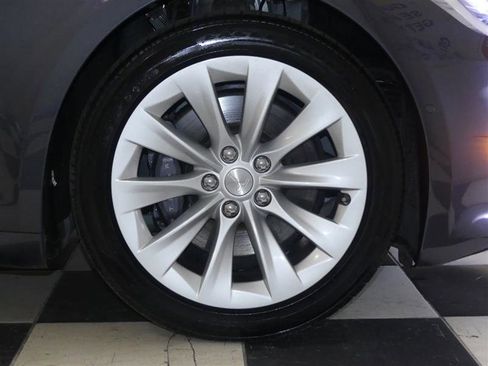 Used 2017 Tesla Model S 75D image 32