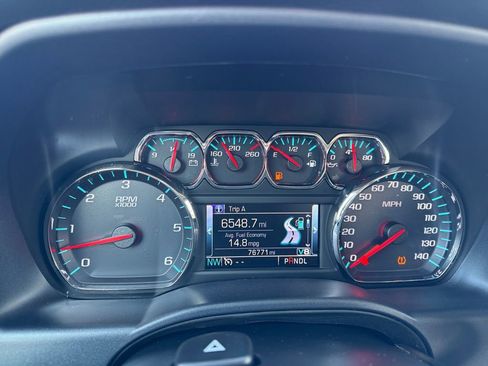 Used 2017 Chevrolet Silverado 1500 LT w/ All Star Edition image 18