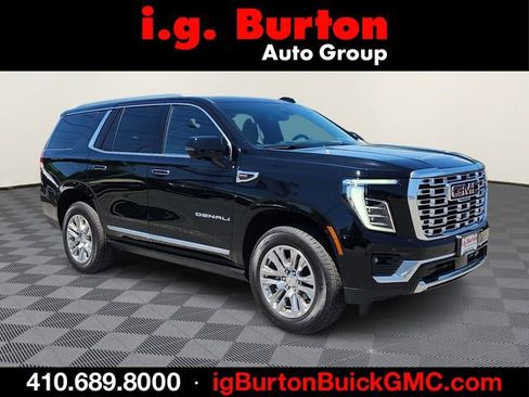 Used 2026 GMC Yukon Denali w/ Sun & Power Step Package AWD/4WD image 1