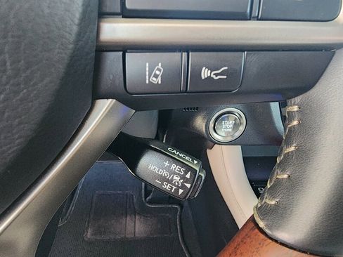 Used 2022 Lexus RX 350 Premium image 40