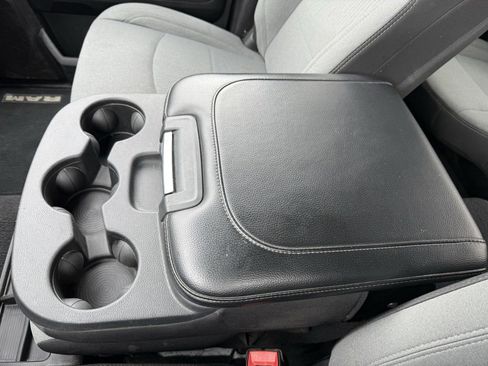 Used 2024 RAM 2500 Big Horn image 46