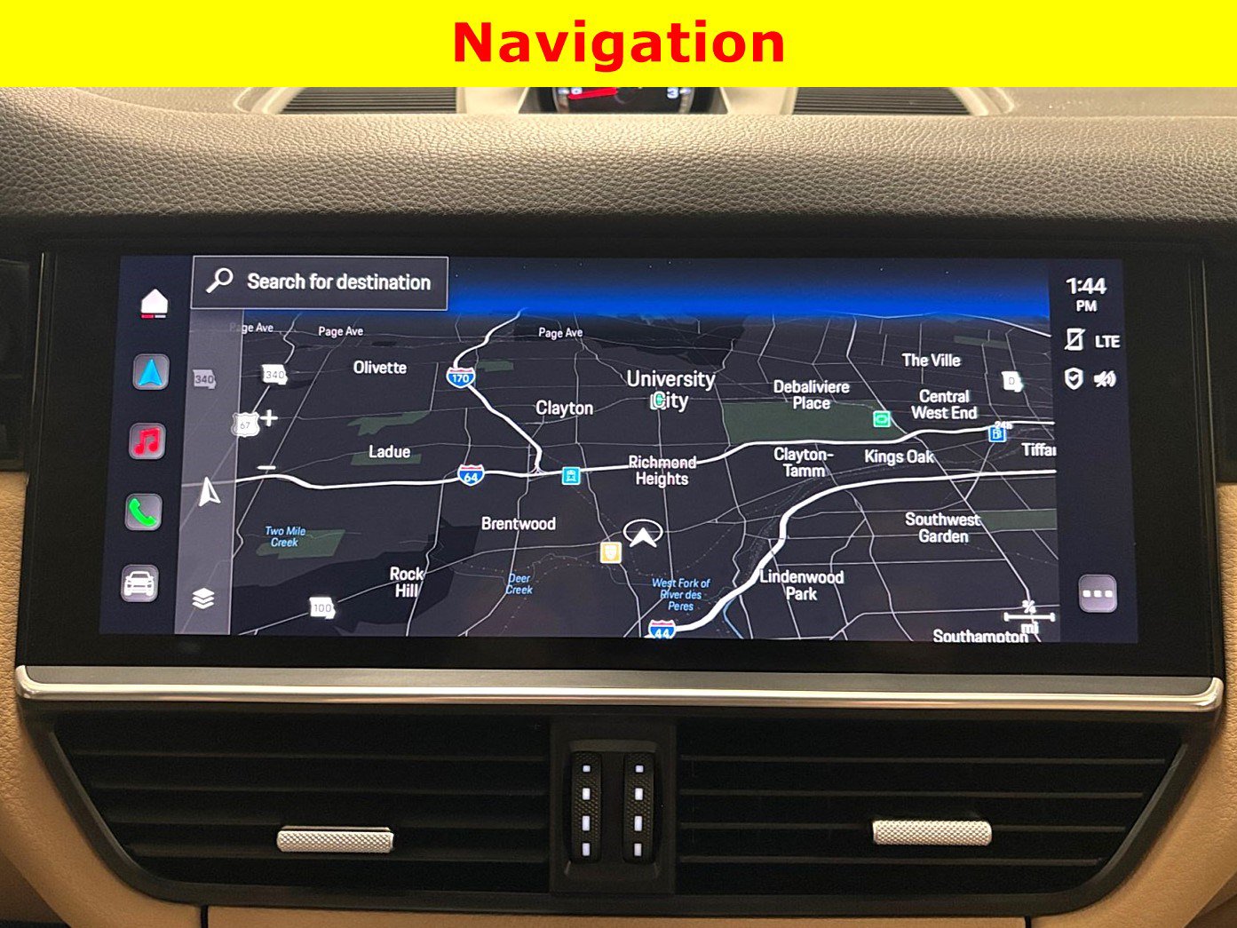 Used 2023 Porsche Cayenne Platinum Edition AWD/4WD image 18
