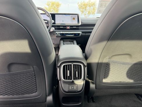 Used 2024 Hyundai Ioniq 6 SEL RWD image 32