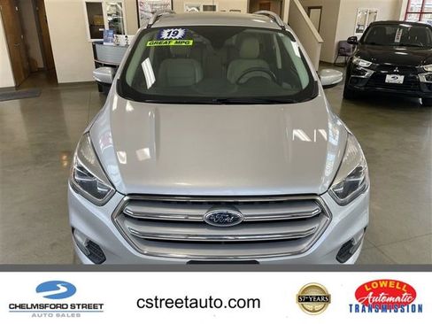 Used 2019 Ford Escape Titanium AWD/4WD image 1