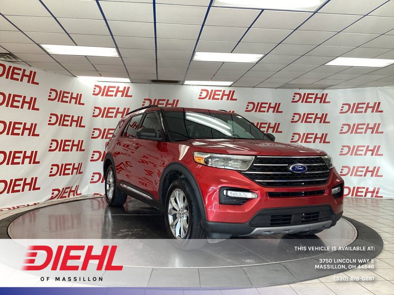 Used 2020 Ford Explorer XLT w/ Equipment Group 202A AWD/4WD image 1