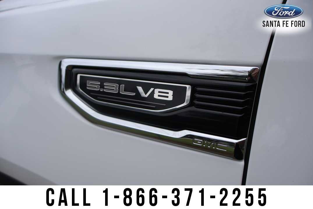 Used 2025 GMC Sierra 1500 SLT AWD/4WD image 6