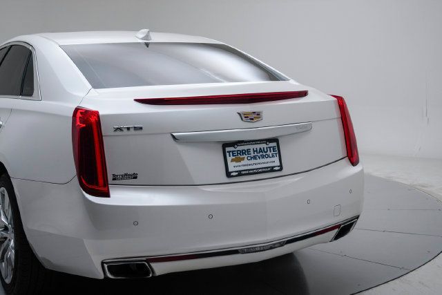 Used 2016 Cadillac XTS Luxury FWD image 4