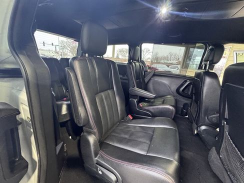 Used 2020 Dodge Grand Caravan GT image 14