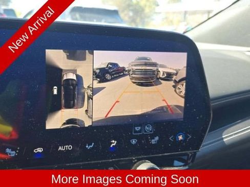 Used 2024 Chevrolet Blazer EV LT AWD/4WD image 12