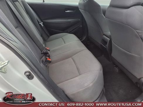 Used 2020 Toyota Corolla LE image 13
