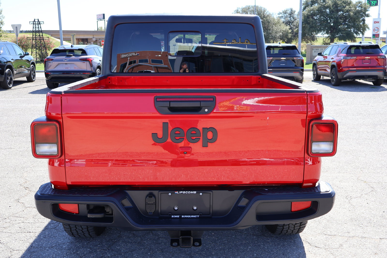 Used 2020 Jeep Gladiator Sport AWD/4WD image 8