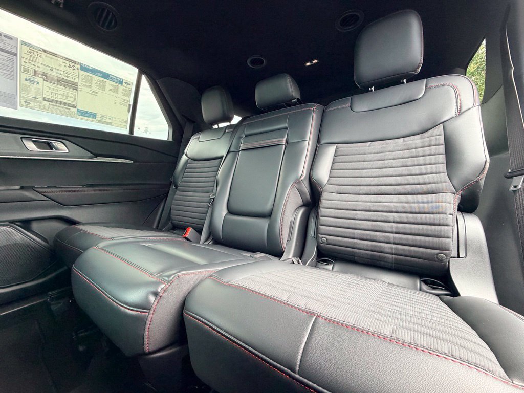 New 2026 Ford Explorer ST-Line RWD image 11