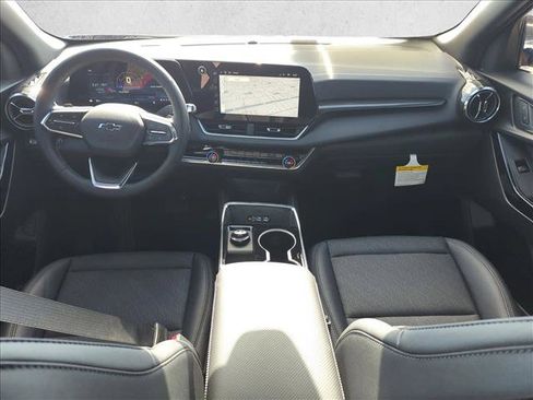 New 2026 Chevrolet Equinox LT w/ Convenience Package II image 15