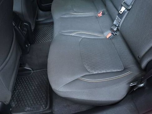 Used 2018 Jeep Compass Sport w/ Cold Weather Group AWD/4WD image 21