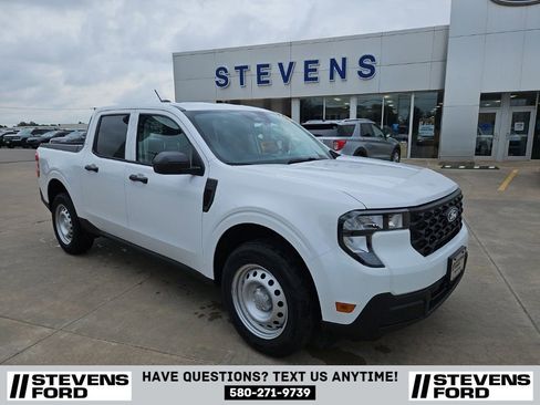 Used 2026 Ford Maverick XL w/ Equipment Group 101A AWD/4WD image 2