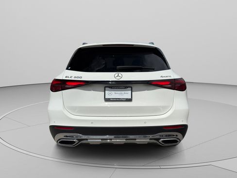 Certified 2026 Mercedes-Benz GLC 300 4MATIC image 4