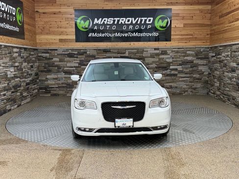 Used 2017 Chrysler 300 Limited w/ 300 Premium Group AWD/4WD image 3