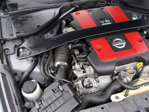 Used 2016 Nissan 370Z Coupe image 75