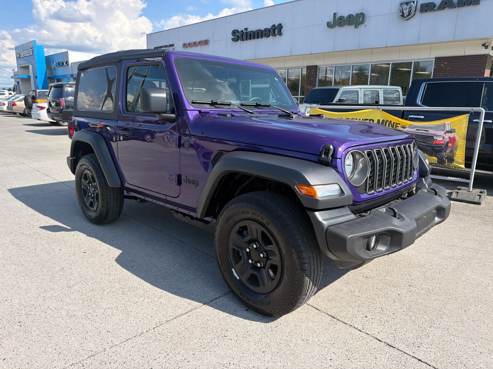 Used 2026 Jeep Wrangler Sport AWD/4WD image 1