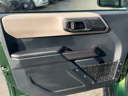 Used 2024 Ford Bronco Wildtrak AWD/4WD image 15