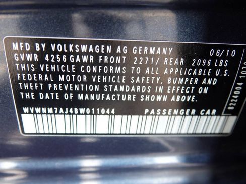 Used 2011 Volkswagen Golf TDI w/ Cold Weather Pkg FWD image 87