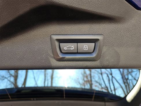 Used 2024 BMW X5 M60i w/ Executive Package image 26