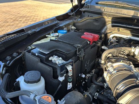 Used 2024 Nissan Frontier SV w/ SV Convenience Package image 31