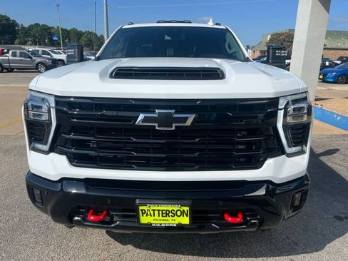 Used 2026 Chevrolet Silverado 2500 LTZ w/ Trail Boss Package AWD/4WD image 4