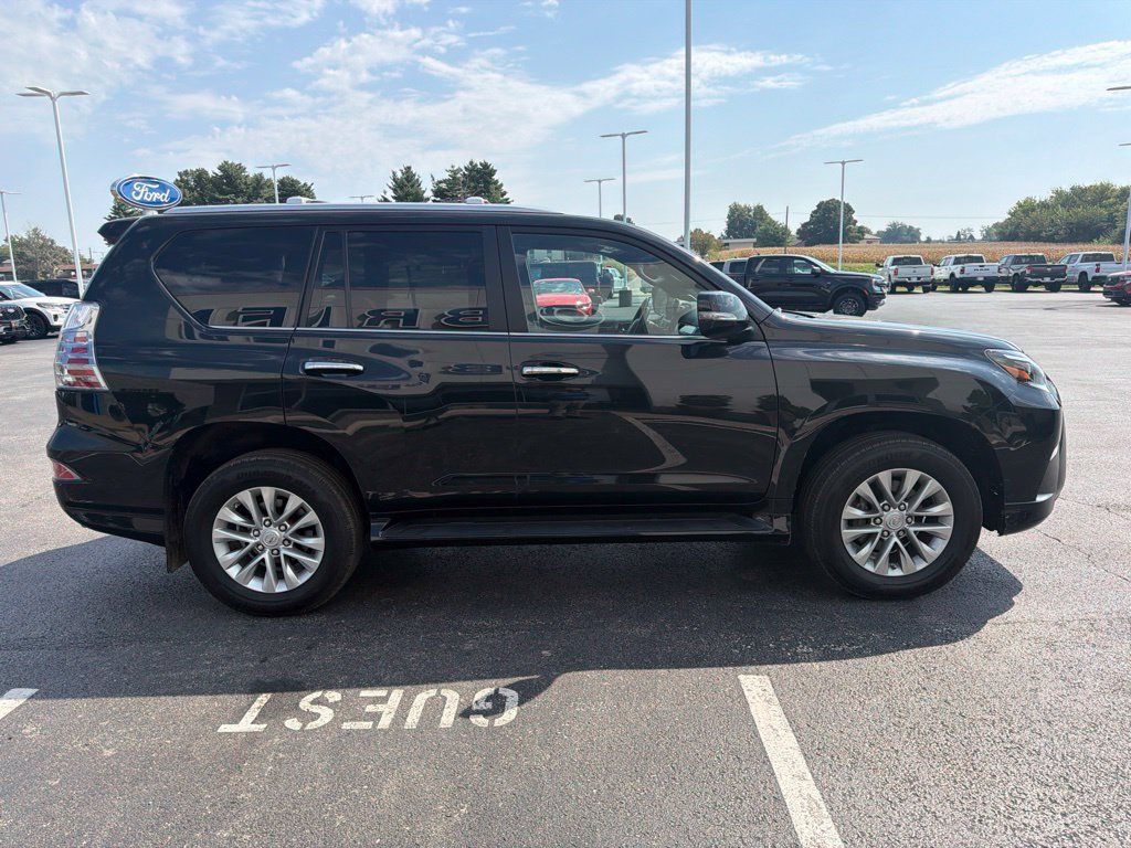 Used 2023 Lexus GX 460 Premium w/ Premium Package AWD/4WD image 5