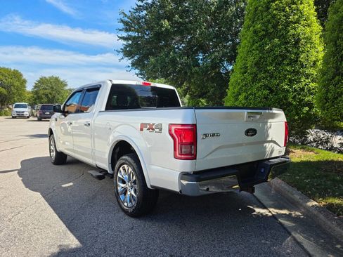 Used 2016 Ford F150 Lariat w/ Equipment Group 502A Luxury AWD/4WD image 3