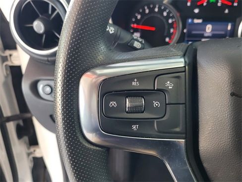 Used 2022 Chevrolet Blazer LT image 28