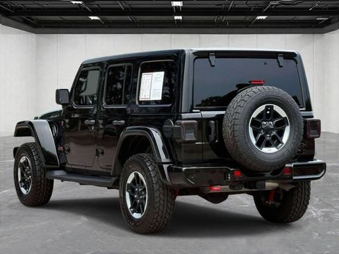 Used 2021 Jeep Wrangler Unlimited Rubicon w/ Uconnect 4C Nav & Sound Group AWD/4WD image 3