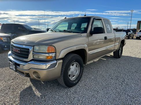 Used 2004 GMC Sierra 1500 SLE w/ Light Duty Power Package image 5