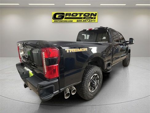 Used 2024 Ford F250 Lariat w/ Lariat Ultimate Package image 4