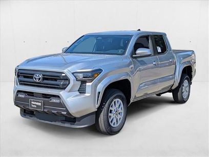 New 2025 Toyota Tacoma SR5