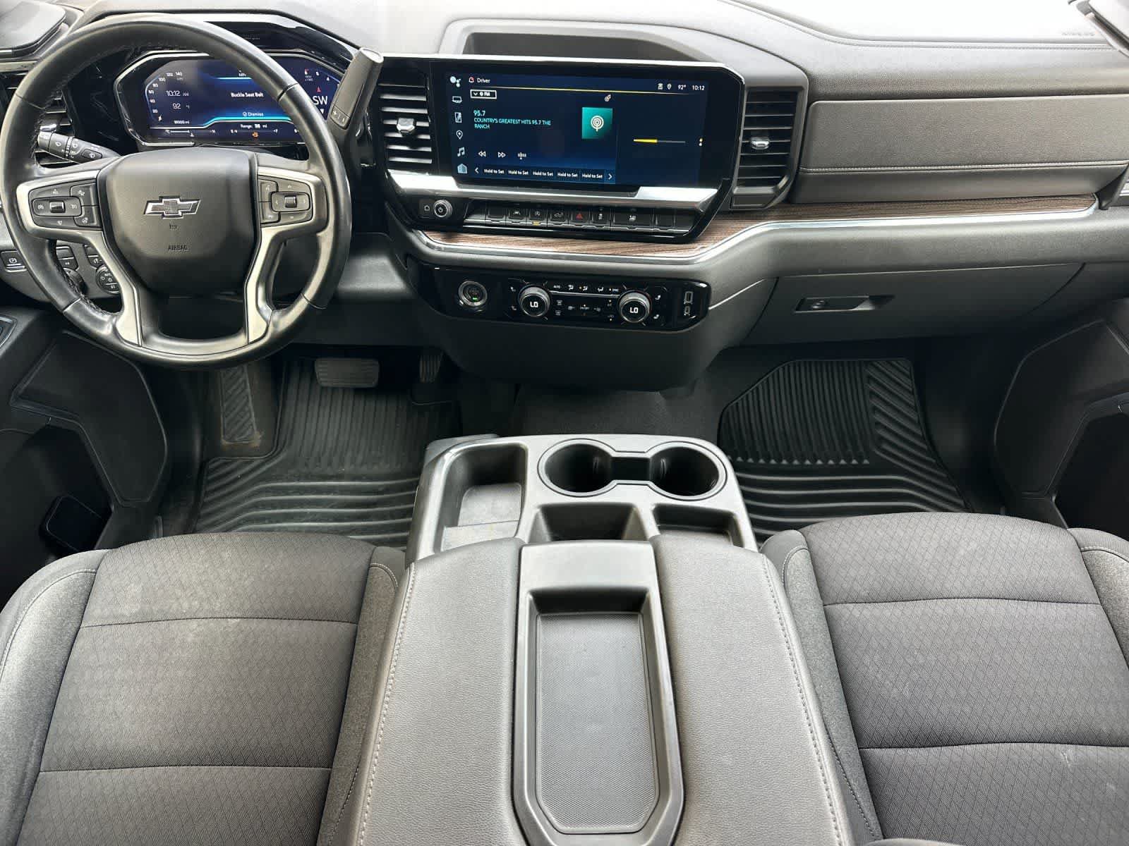 Used 2023 Chevrolet Silverado 1500 RST AWD/4WD image 3