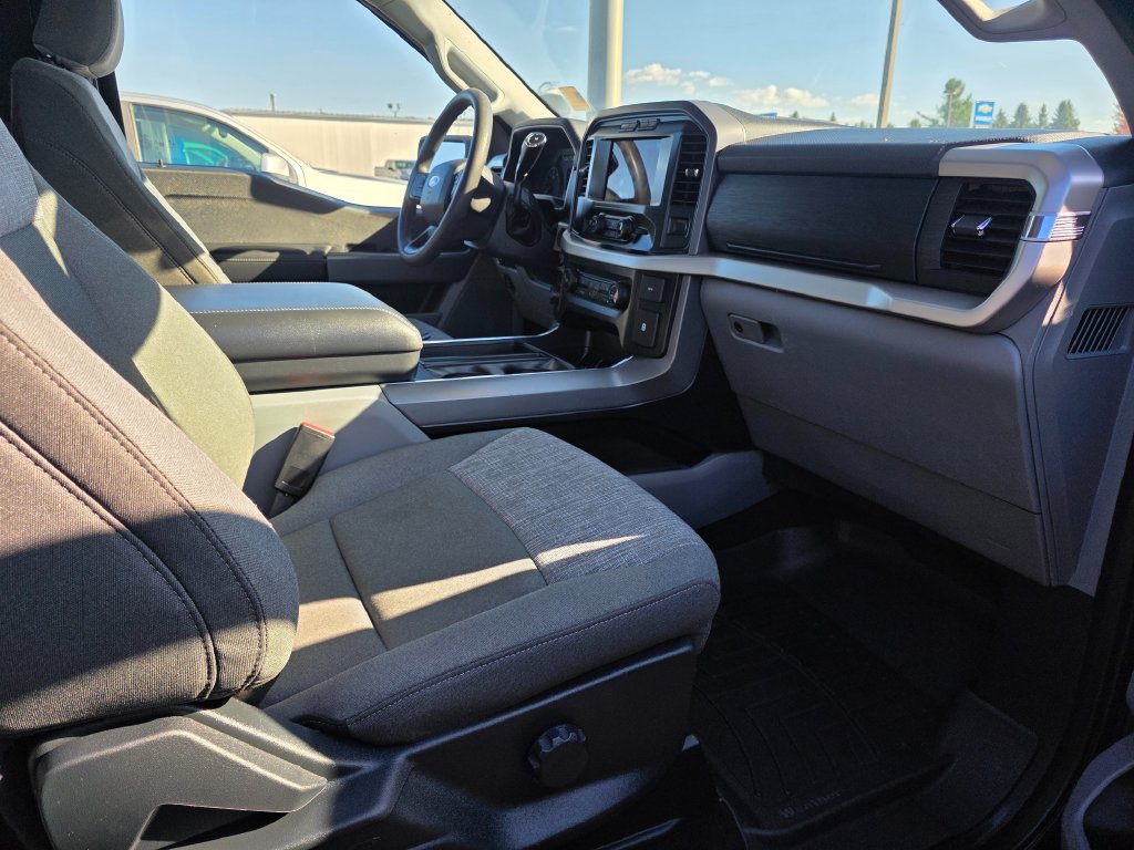Used 2022 Ford F150 XLT AWD/4WD image 22