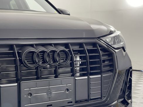 New 2025 Audi Q3 2.0T Premium Plus image 10