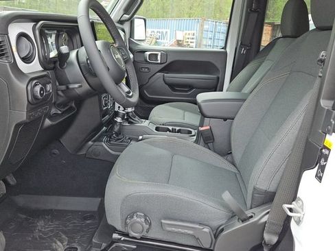 New 2026 Jeep Wrangler Sport AWD/4WD image 10