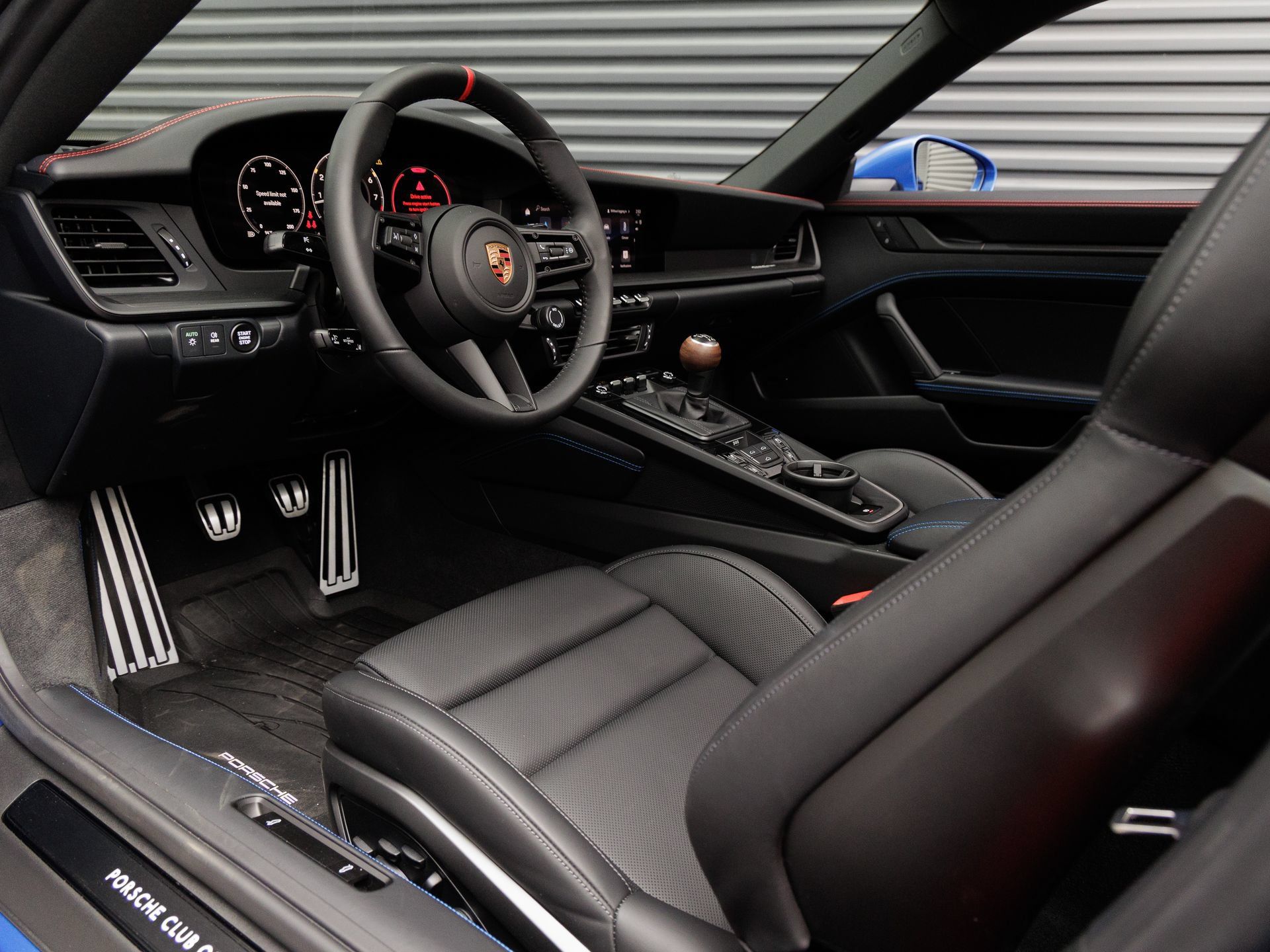 Certified 2026 Porsche 911 Carrera T RWD image 4