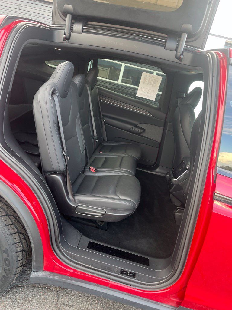 Used 2023 Tesla Model X AWD/4WD image 7