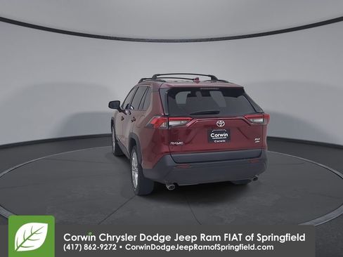 Used 2021 Toyota RAV4 XLE Premium AWD/4WD image 12