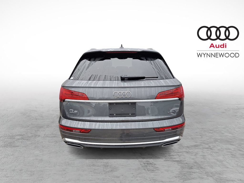 Used 2024 Audi Q5 2.0T Premium w/ Convenience Package AWD/4WD image 5